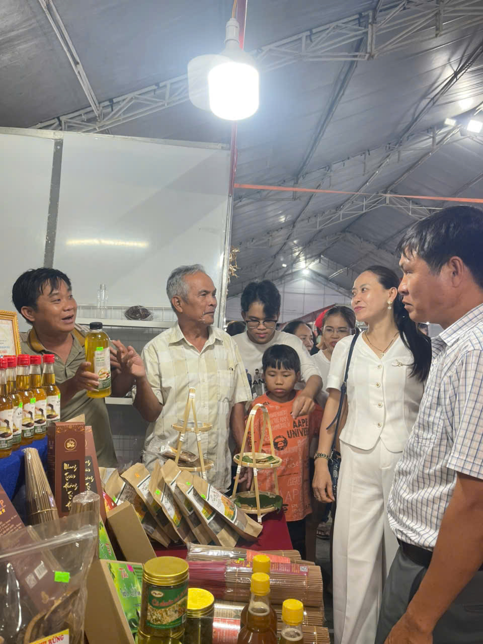Câu chuyện Dầu Mè Lage